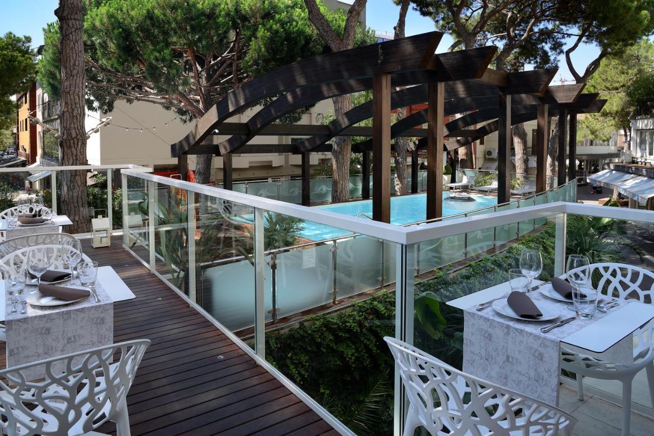 Hotel Concord Riccione Exterior foto
